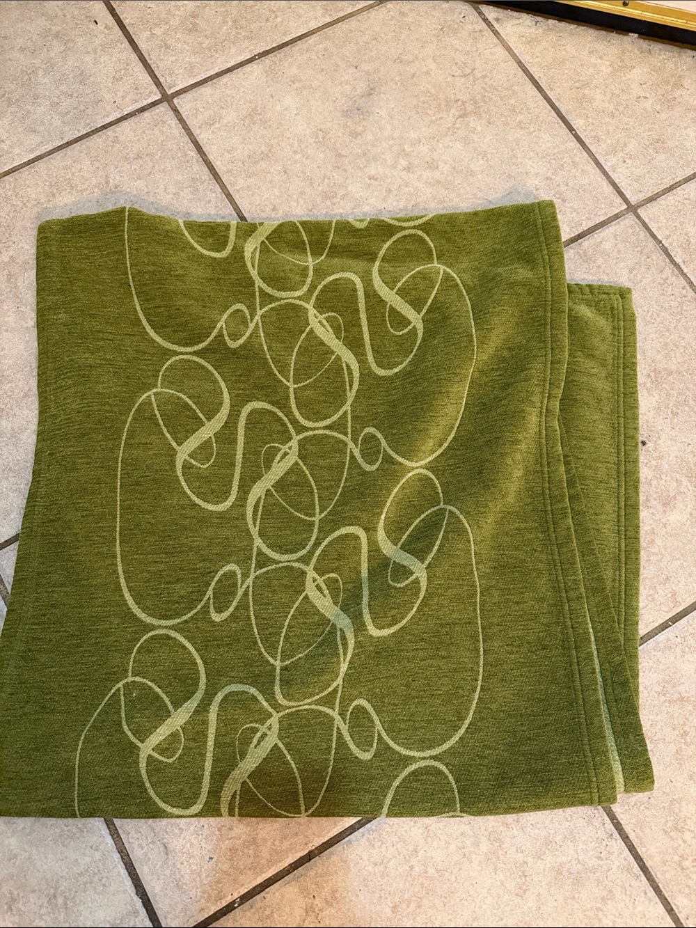 Green Decorative Throw Blanket with Abstract Swirl Pattern - Picture 1 of 1
